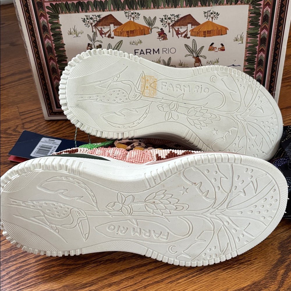 Farm Rio Embroidered Sneakers Womens Sz 7.5 Shoes - Picture 6 of 9